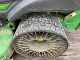 2022 John Deere Z970R Image