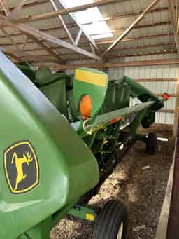 2004 John Deere 893 Image