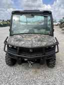 2022 John Deere XUV 835R Image