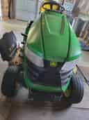 2014 John Deere X320 Image