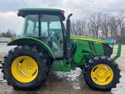2021 John Deere 5100E Image