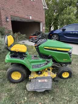 2015 John Deere X300 Image