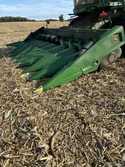 2022 John Deere C8R Image