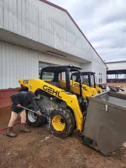 2024 Gehl V210 Image