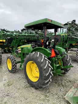 2022 John Deere 5055E Image