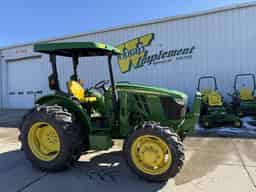 2022 John Deere 5075E Image