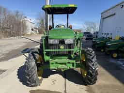 2022 John Deere 5075E Image