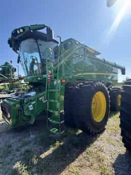2024 John Deere S780 Image