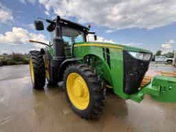 2014 John Deere 8270R Image