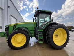 2014 John Deere 8270R Image