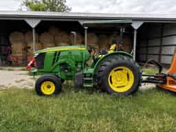 2014 John Deere 5085M Image