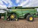 2022 John Deere X9 1000 Image