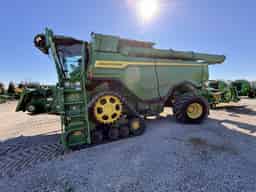 2022 John Deere X9 1000 Image