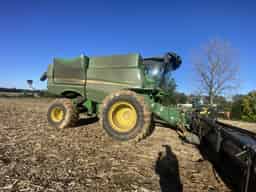 2023 John Deere S780 Image