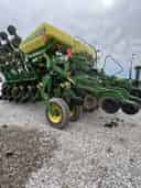 2004 John Deere 1790 Image
