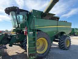 2022 John Deere S790 Image