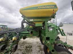2005 John Deere 1770NT CCS Image