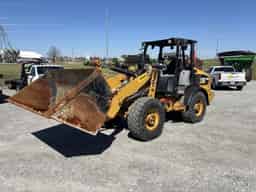 2016 Caterpillar 906 Image