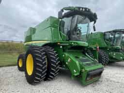 2024 John Deere S780 Image