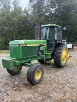 1989 John Deere 4755 Image