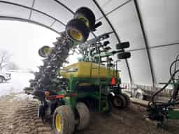 2003 John Deere 1890 Image