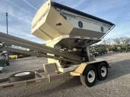 2020 Unverferth 3955DXL Image