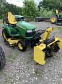 2010 John Deere X748 Image