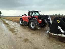 2022 Manitou MLT961 Image