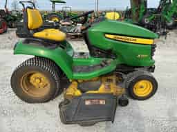 2008 John Deere X500 Image