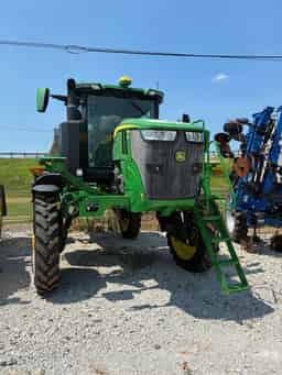 2022 John Deere 400R Image