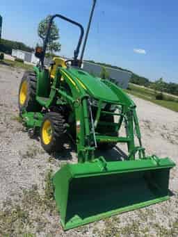 2022 John Deere 3046R Image