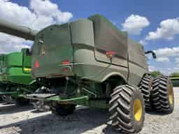 2024 John Deere S780 Image