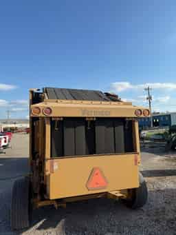 2015 Vermeer 605N Image