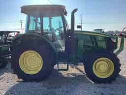 2024 John Deere 5100E Image