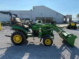 2021 John Deere 2025R Image