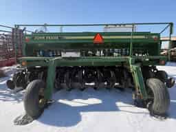 1994 John Deere 750 Image