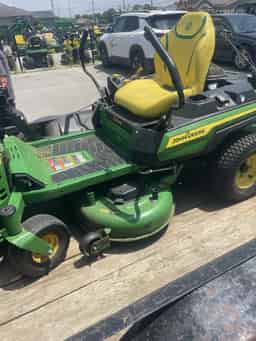 2023 John Deere Z320R Image