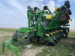 2015 John Deere 1795 Image