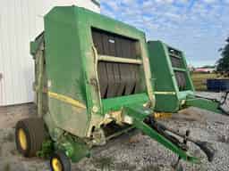 2011 John Deere 568 Image