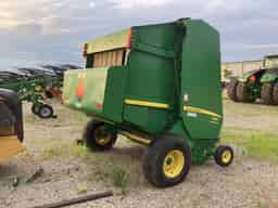 2013 John Deere 569 Image
