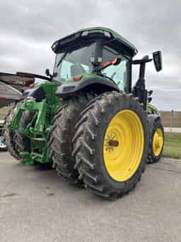 2022 John Deere 8R 280 Image