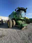 2013 John Deere S670 Image