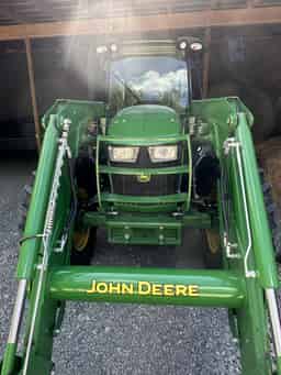 2022 John Deere 5125M Image