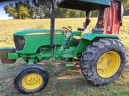 2009 John Deere 5055D Image