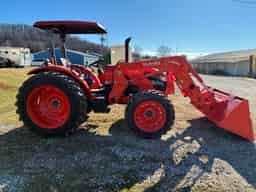 2022 Kubota M7060 Image