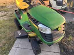 2013 John Deere D105 Image