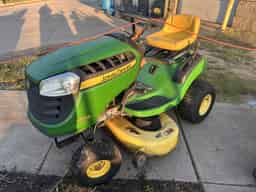 2013 John Deere D105 Image