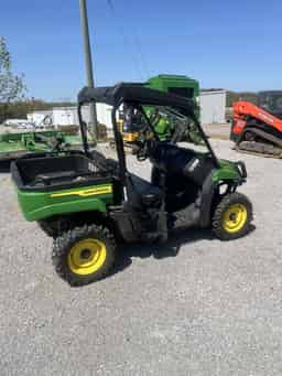 2024 John Deere XUV560E Image