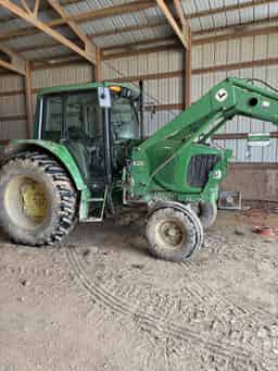 2002 John Deere 6220 Image