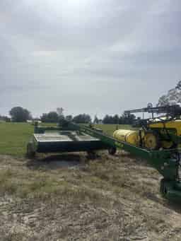 2011 John Deere 946 Image
